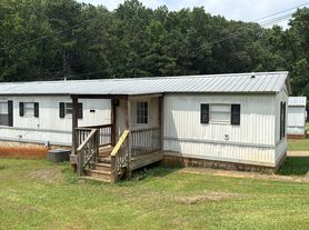 4512 Village South Dr