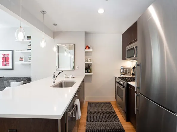 5-09 48th Avenue image 4 of 12