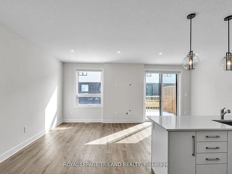 175 Doan Dr E #231 — Photo 9
