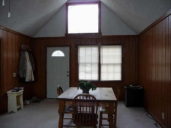 4th image of 114 Silver Fox Dr