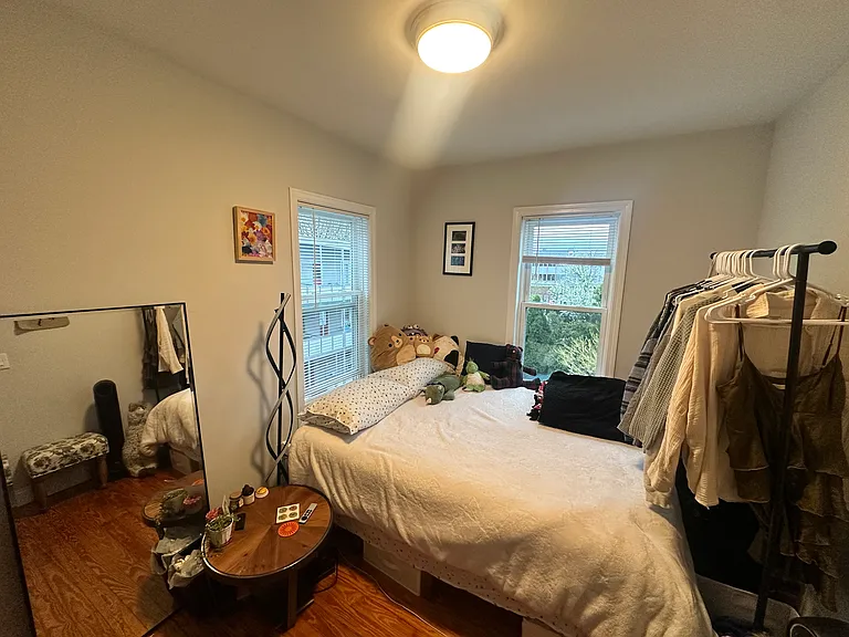 417 Cardinal Medeiros Ave #3 — Photo 9