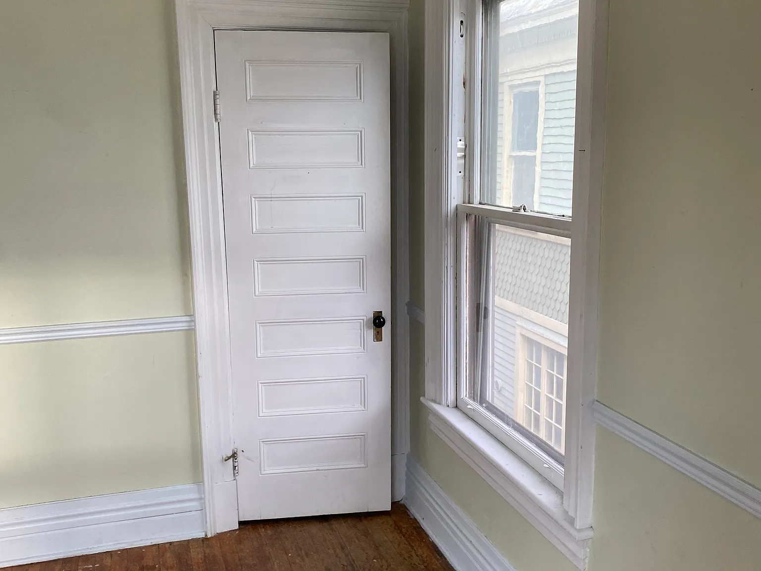 4 bed, 1600 sqft, $550 — Photo 3