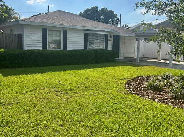 3609 E Royal Palm Cir, Tampa, FL 33629