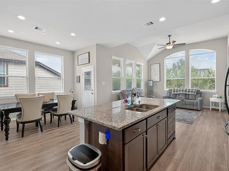 16207 Northern Cardinal Ln — Photo 21