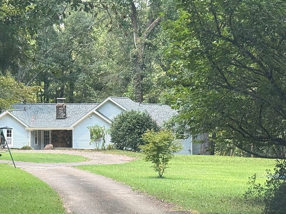 1st image of 76 Avery Ln