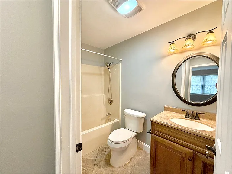 401 Canal Park — Photo 13