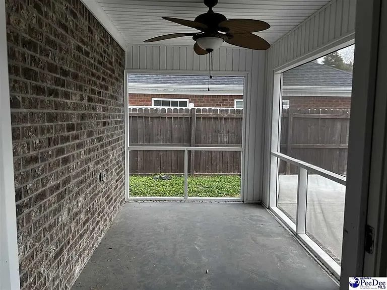 Luigi Way — Photo 13