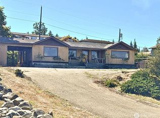 1716 E 3rd St, Port Angeles, WA 98362