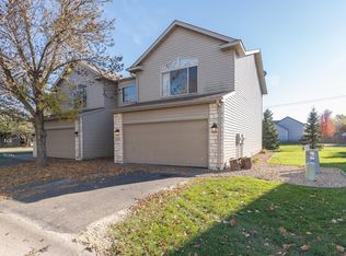 1124 Bristol Ln, Farmington, MN 55024