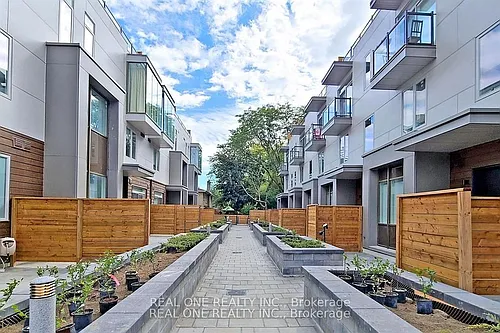 25 Dervock Cres #5 Photo 1