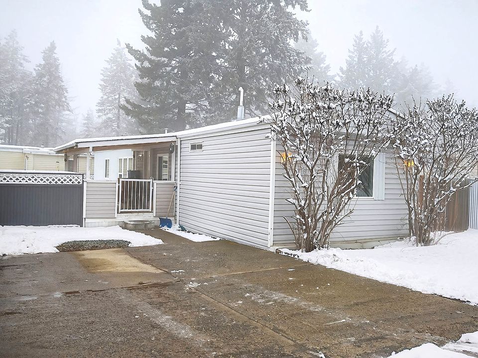 1st image of 1555 Howe Rd #8