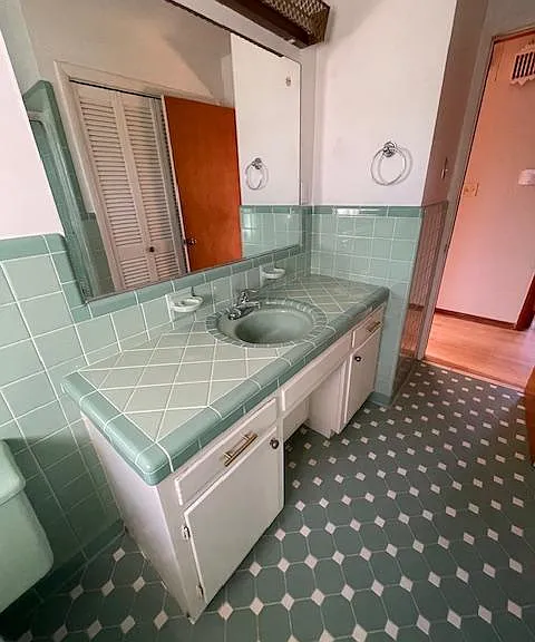 2224 Golf Club Ln — Photo 13