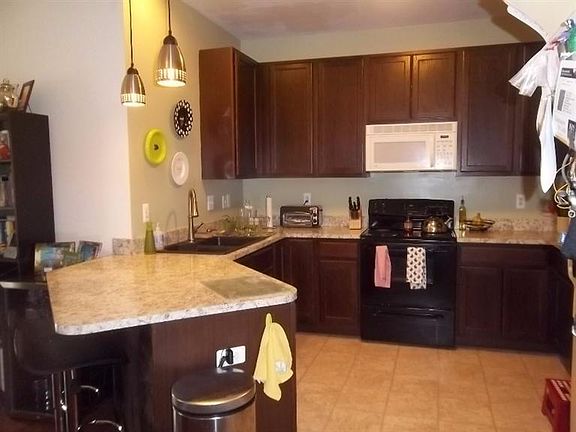 3rd image of 25700 Maritime Cir S #215