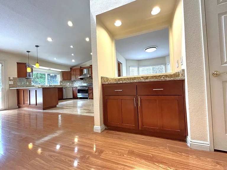 904 Sky Meadow Pl — Photo 13