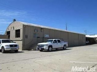 686 E Lockeford St, Lodi, CA 95240