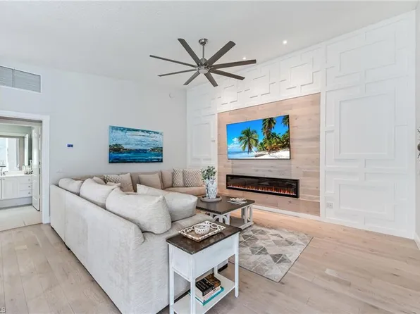 3054 Futuna LN, NAPLES, FL 34119
