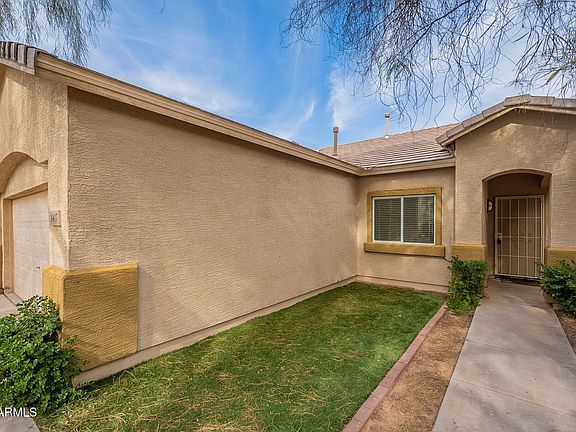 2nd image of 1407 S NAVAJO Lane