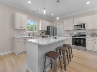2126 Berkley Ave, Chesapeake, VA 23324