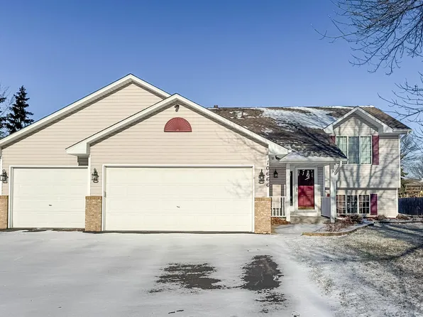 10666 57th St NE, Albertville, MN 55301