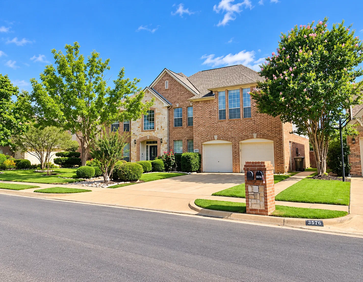 3580 Twelve Oaks Ln — Photo 2