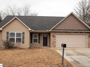 203 Cassidy Ct, Simpsonville, SC 29680