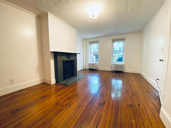 5th image of 50 Windsor Pl #A