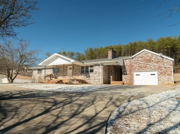 608 Mountain View Dr, Seymour, TN 37865