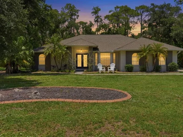 610 Woodview Way, Bradenton, FL 34212