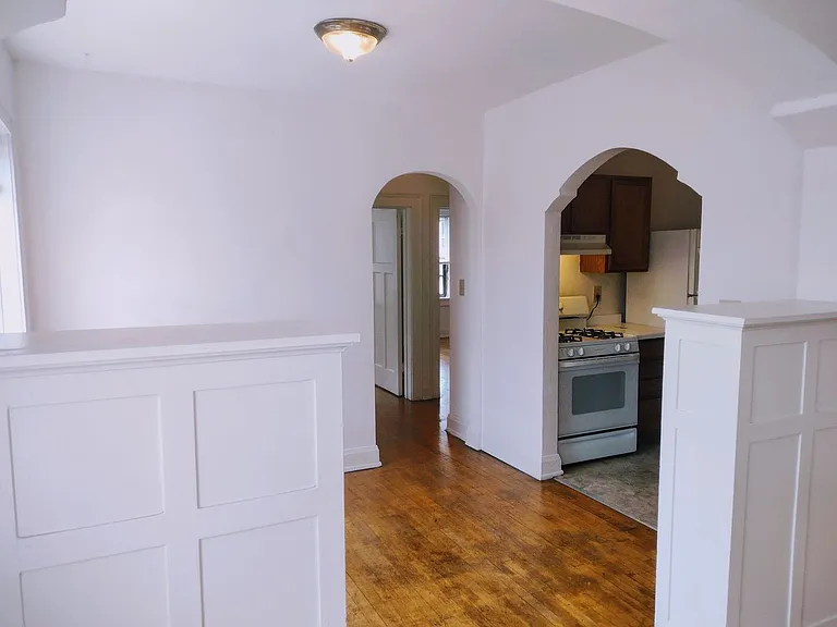 The Riviera Apartments — Photo 16