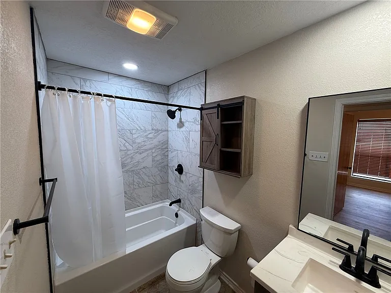 1805 Quail Run — Photo 13