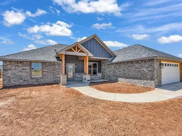 409 Bob White Rd, Geronimo, OK 73543