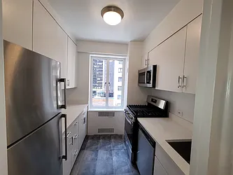 Rented by essential NEW YORK Real Estate