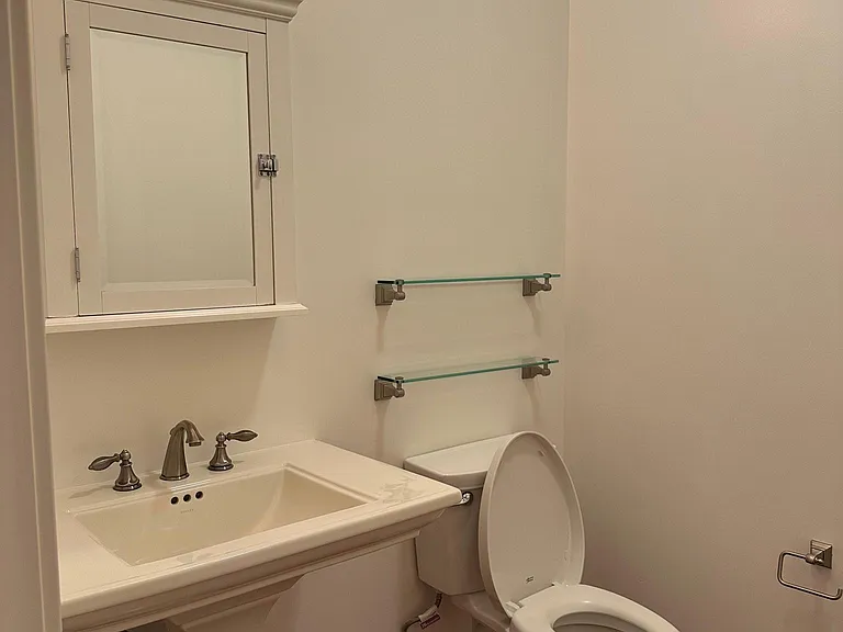 370 Duluth Cir — Photo 7
