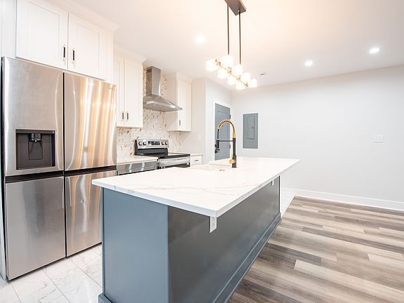 3rd image of 191 W All Saints St #11391765