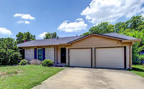 1711 Cricket Hollow Dr Photo 1 1711 Cricket Hollow Dr Photo 1