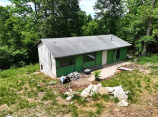 382 County Road 148, Eureka Springs, AR 72632