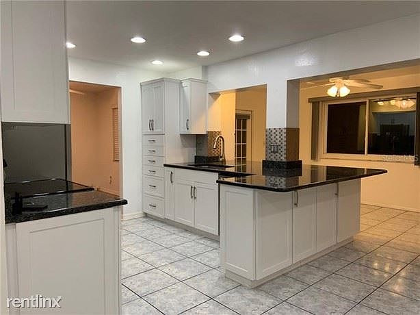 1st image of 1215 Dinnerbell Ln E