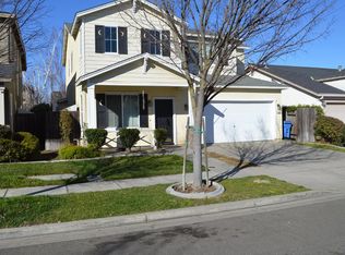 523 Garden Gate Way, Turlock, CA 95382