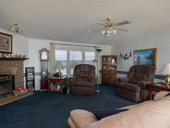 2nd image of 8025 County Road 1229