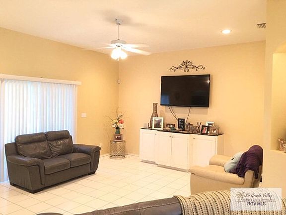 4th image of 1514 Burke Ct