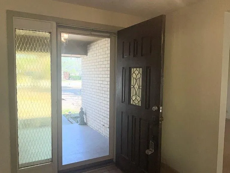 5611 La Estrella Cir — Photo 9