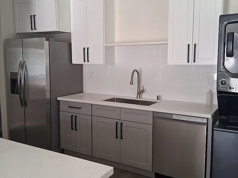 905 Mariposa St #A — Photo 10