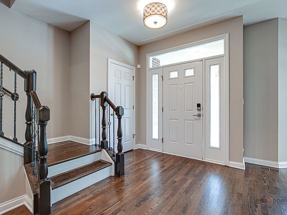 3rd image of 2460 Violet St #2460