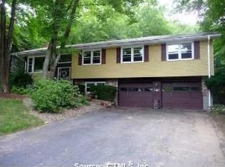 64 Risley Rd, Vernon, CT 06066