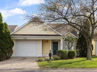 10406 Bay Pointe Cir, Louisville, KY