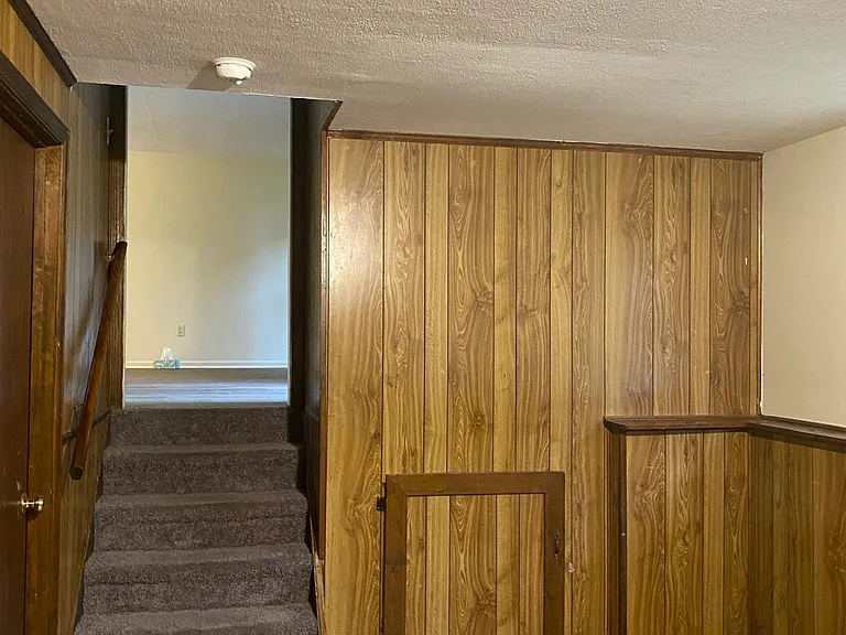 6517 Sexton Dr — Photo 8