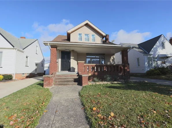 6502 Farnsworth Dr, Parma, OH 44129