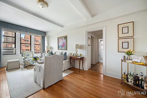 Rented by Halstead Real Estate | media 7