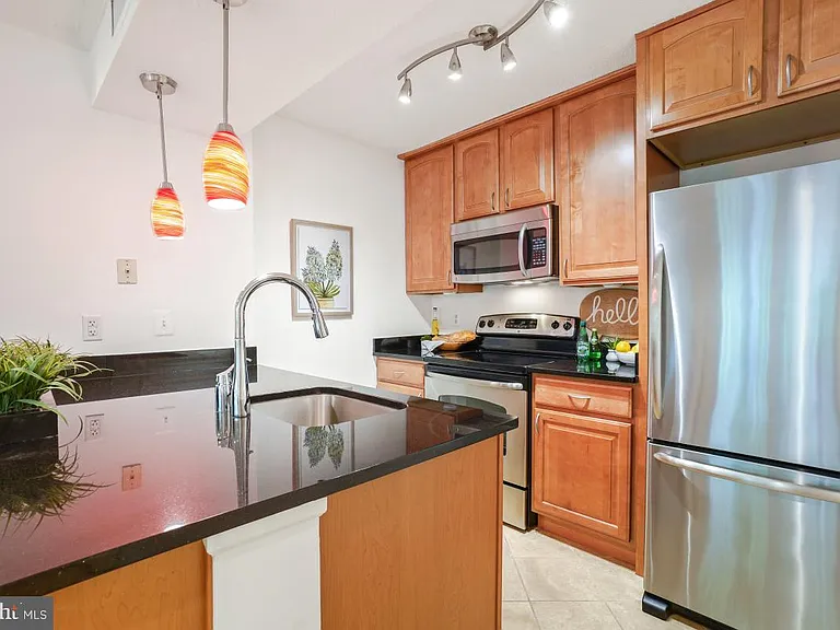 1524 Lincoln Way #100 — Photo 14