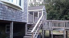 Close-up view of rear deck